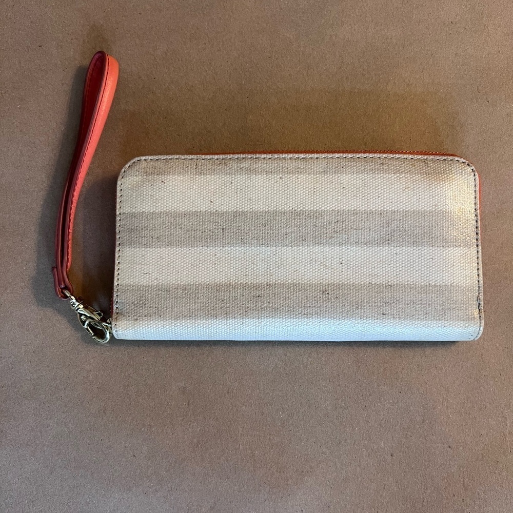FOSSIL Wristlet Tan, Beige & Orange Leather Trim, Zip Around Wallet Full Size
